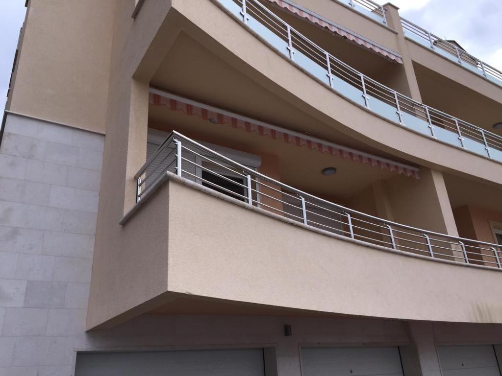Apartment Royal Lara Baska Voda