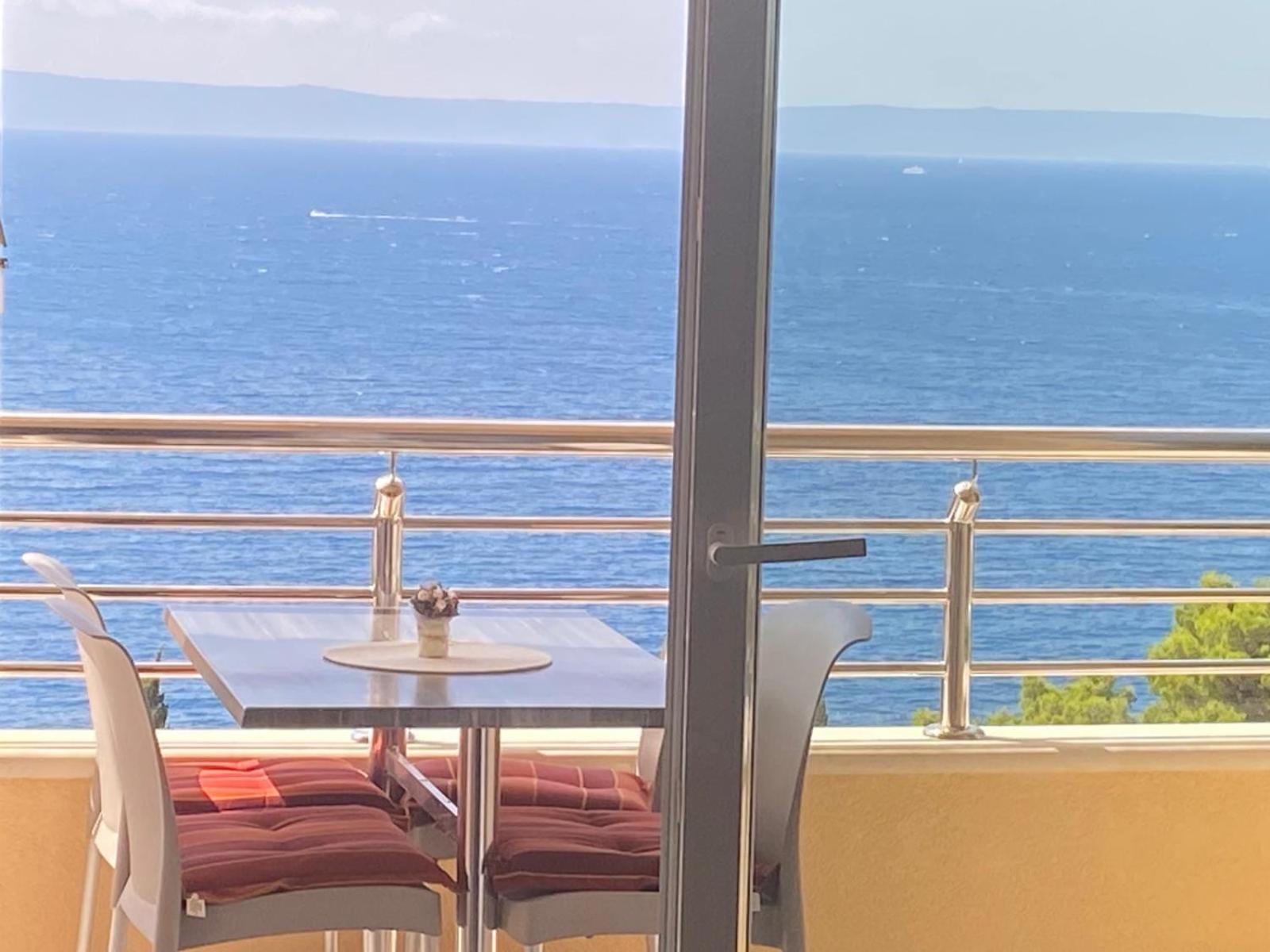 Apartment Royal Lara Baska Voda